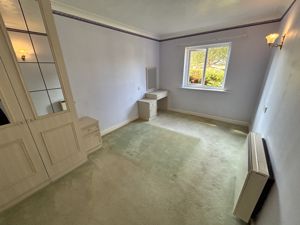 Photo 8- click for photo gallery